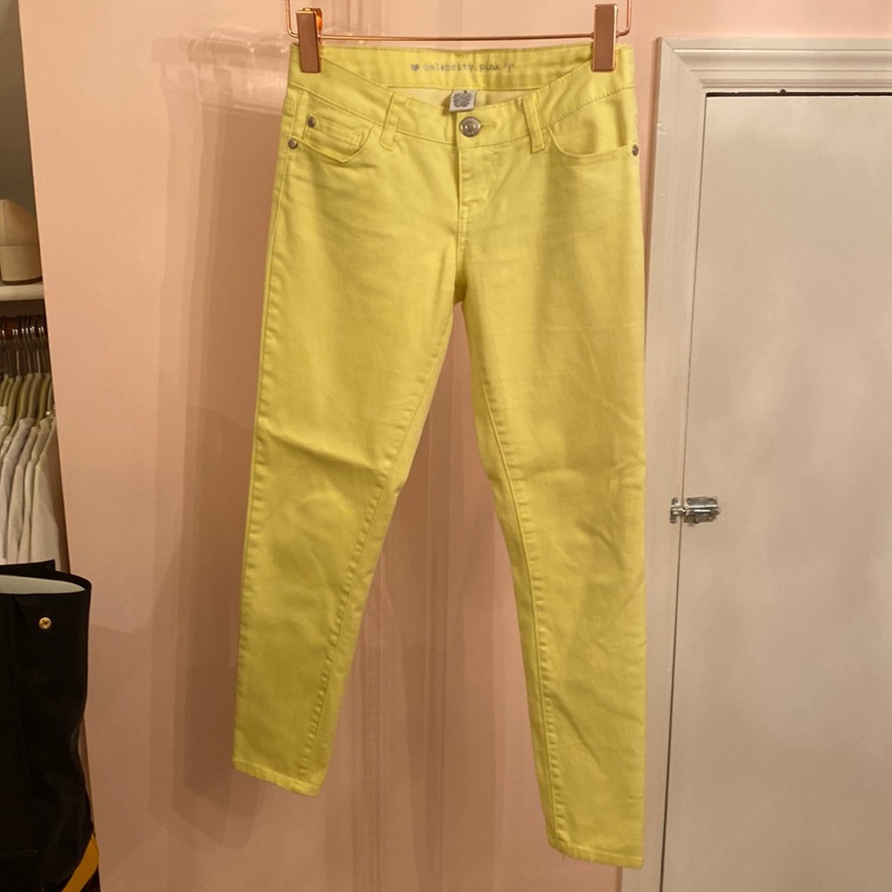 EUC! Yellow jeans. Size 3.